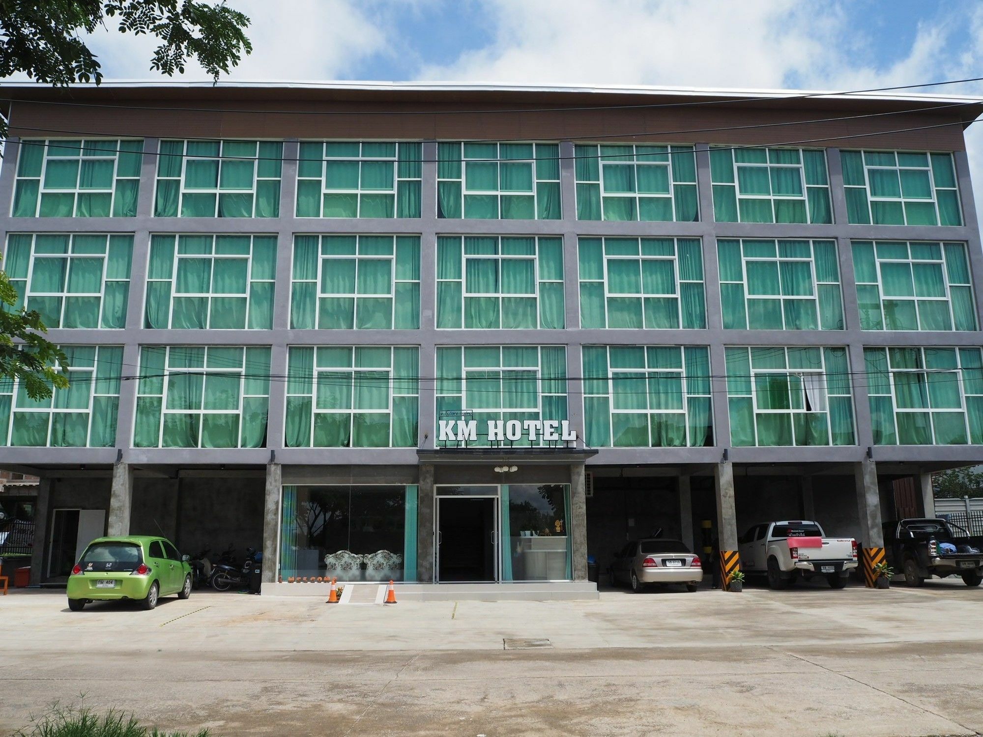 Km Hotel Chiang Mai Exteriör bild